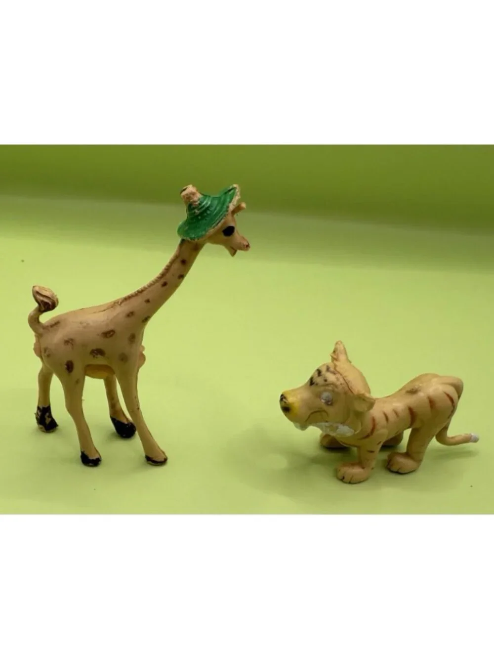 Unbranded vintage miniature
